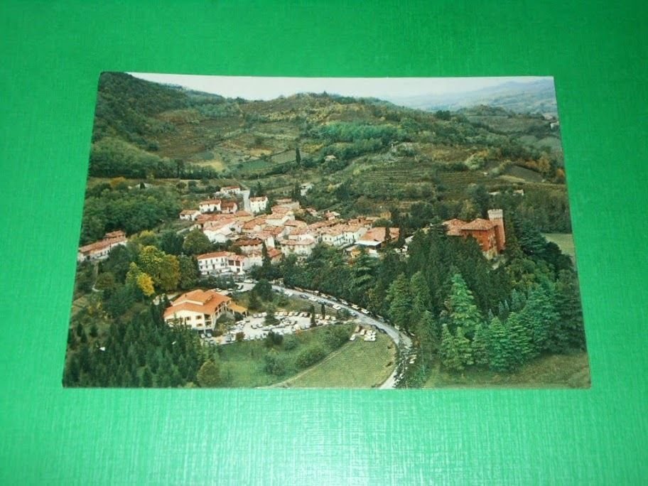 Cartolina Forneglio di Crea - Panorama 1984.