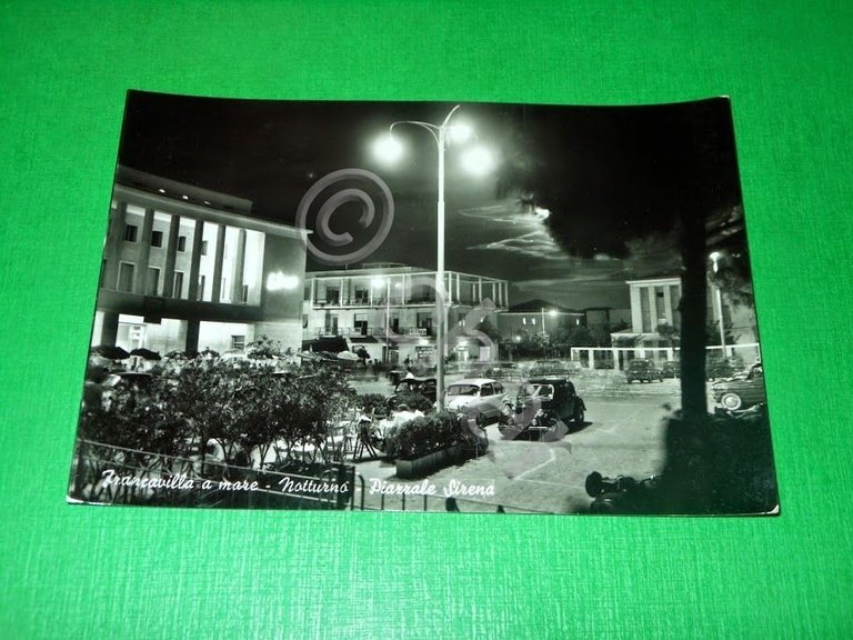 Cartolina Francavilla al Mare - Piazzale Sirena ( notturno ) …