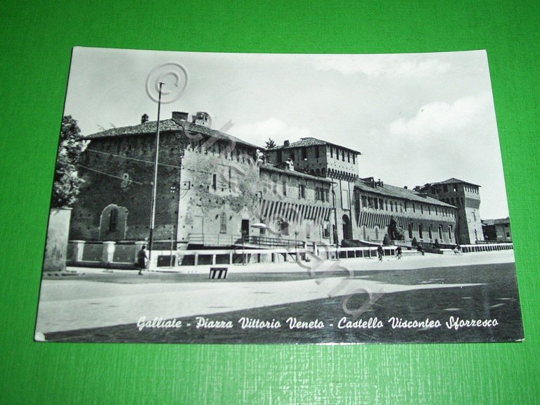 Cartolina Galliate ( Novara ) - Piazza Vittorio Veneto - …