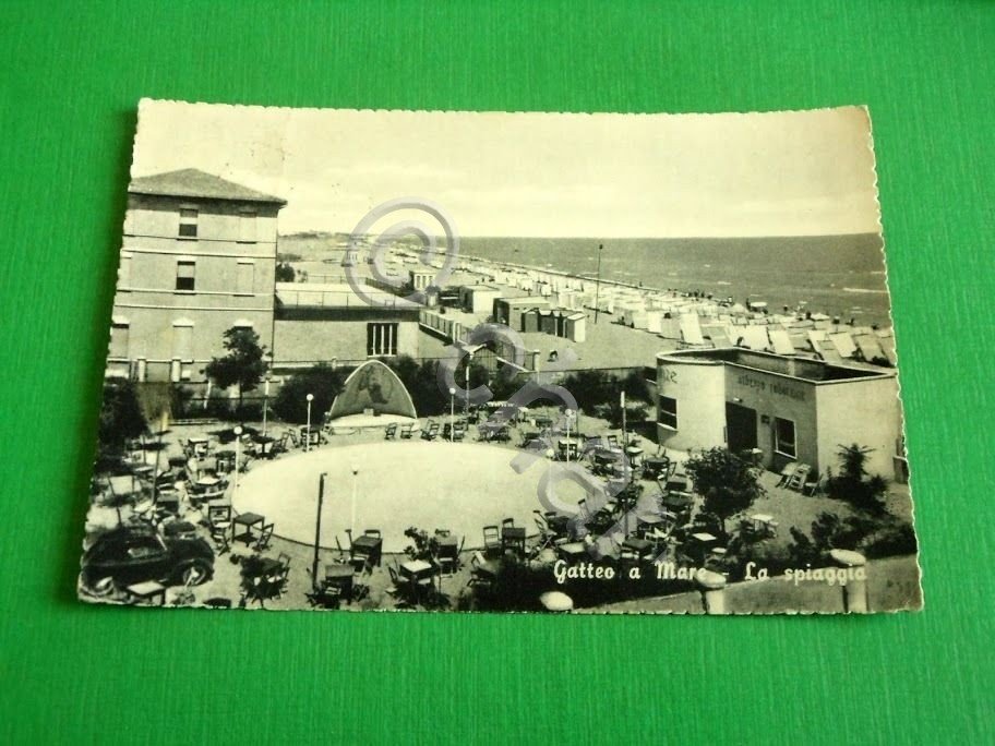 Cartolina Gatteo a Mare - La spiaggia 1957 #1