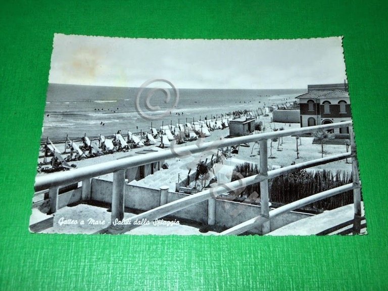 Cartolina Gatteo a Mare - Saluti dalla Spiaggia 1955 ca