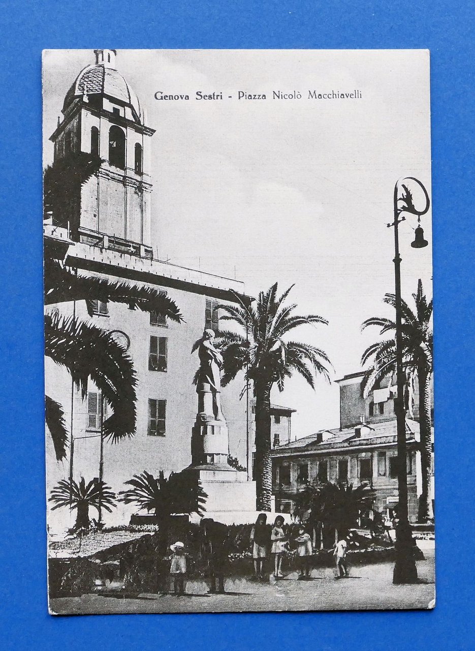 Cartolina Genova Sestri - Piazza Nicolò Macchiavelli - 1950 ca..