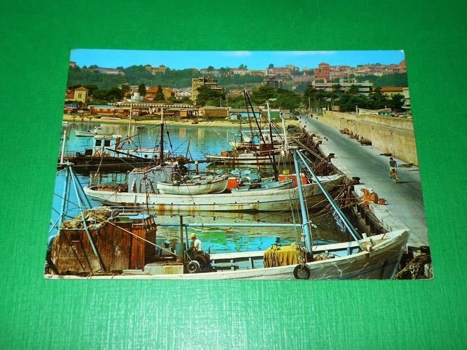 Cartolina Giulianova - Il molo 1973.