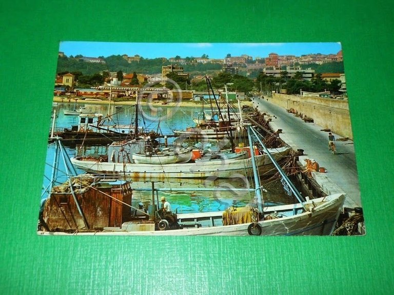 Cartolina Giulianova - Il molo 1973.