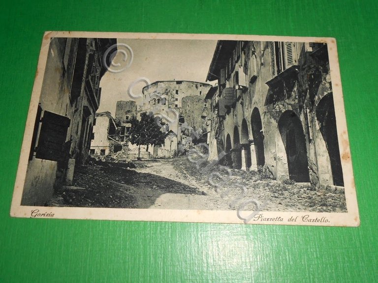 Cartolina Gorizia - Piazzetta del Castello 1930 ca