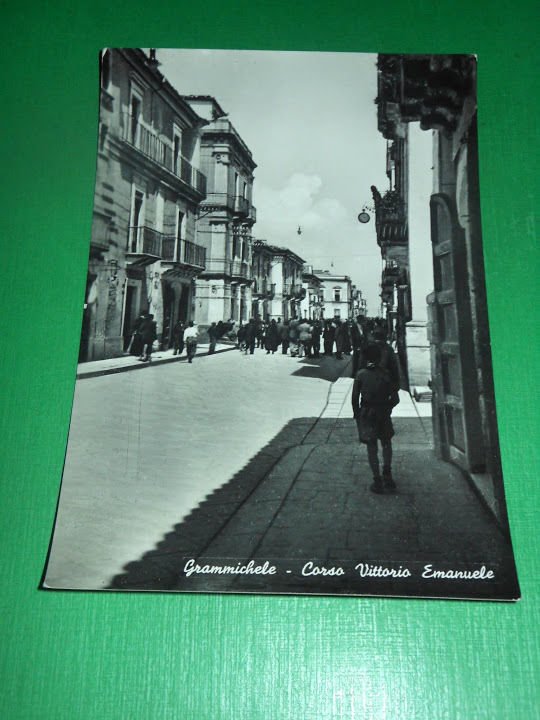 Cartolina Grammichele - Corso Vittorio Emanuele 1957.