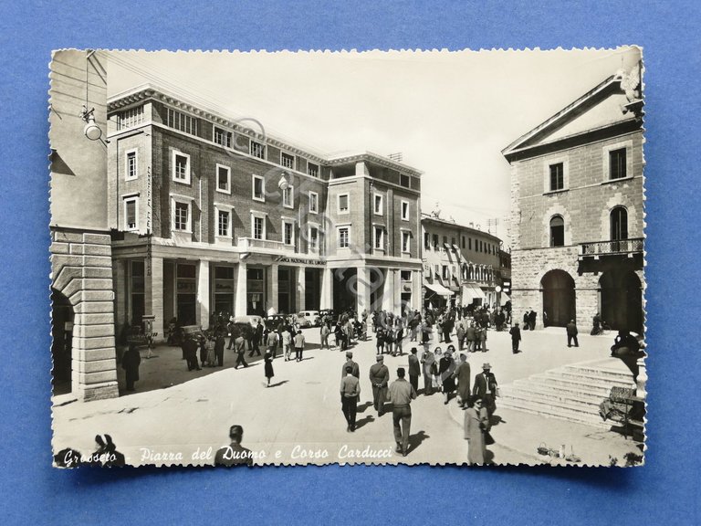 Cartolina Grosseto - Piazza del Duomo e corso Carducci - …