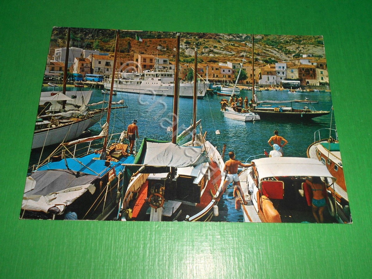 Cartolina Isola del Giglio - Il Porto 1969.
