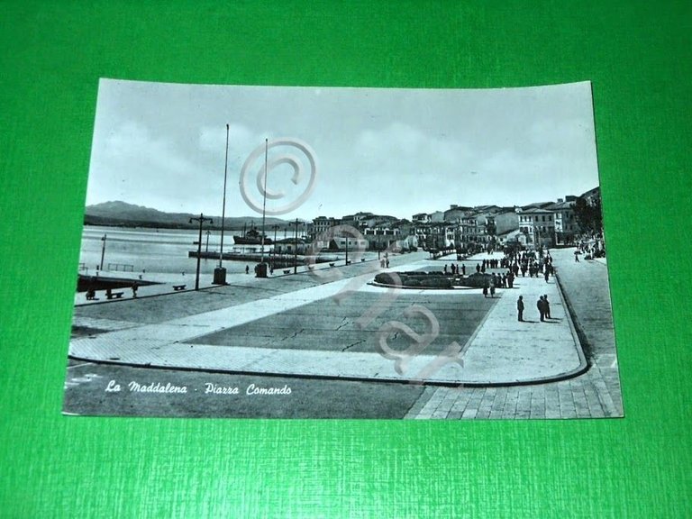 Cartolina La Maddalena - Piazza Comando 1960 ca