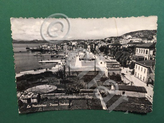 Cartolina La Maddalena - Piazza Umberto I - 1960ca.