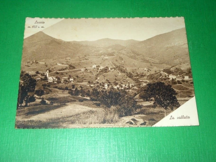 Cartolina Laccio - La vallata 1940.