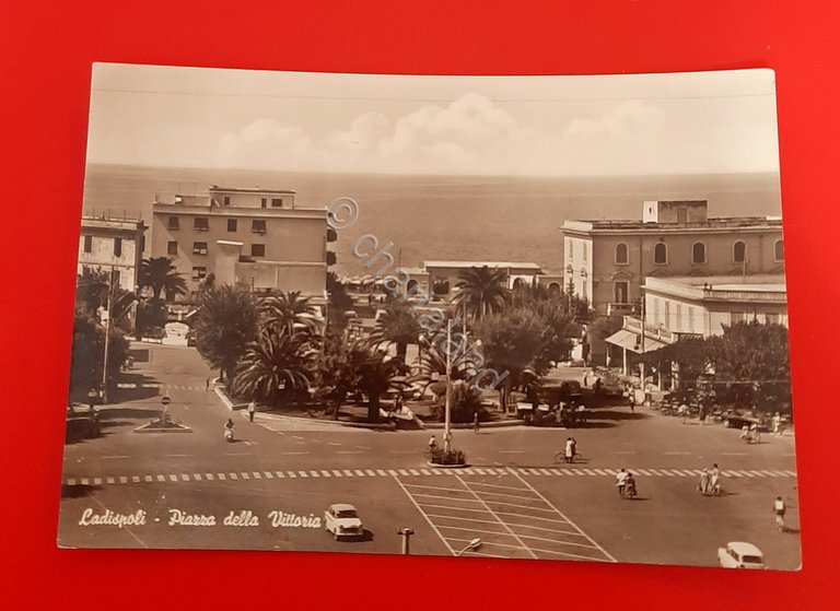 Cartolina Ladispoli - Piazza della Vittoria - 1964