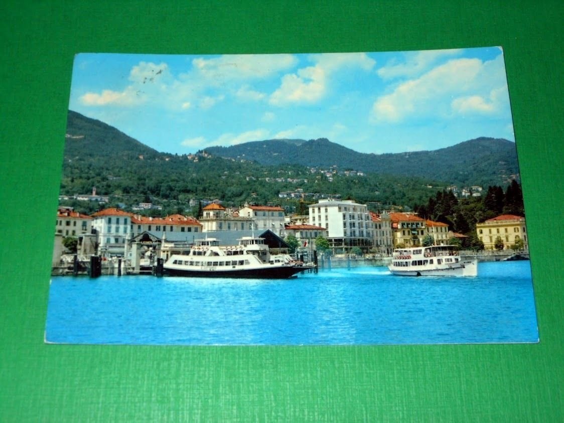 Cartolina Lago Maggiore - INTRA - Imbarcadero 1973.