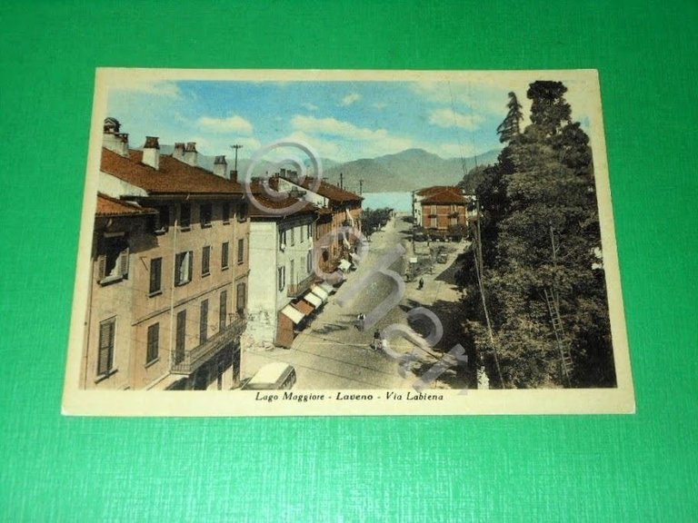 Cartolina Lago Maggiore - Laveno - Via Labiena 1950 ca.