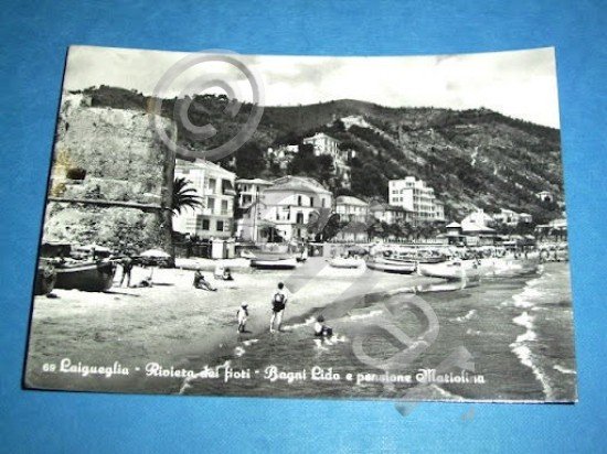 Cartolina Laigueglia - Bagni Lido e pensione Mariolina.
