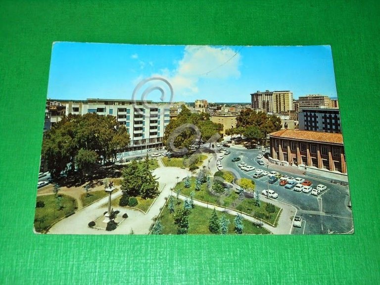 Cartolina Latina - Piazzale dei Bonificatori 1974