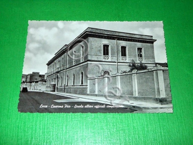 Cartolina Lecce - Caserma Pico - Scuola Allievi Ufficiali Complemento …