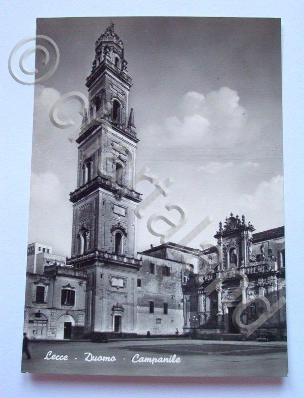 Cartolina Lecce - Duomo - Campanile 1956.