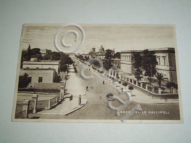 Cartolina Lecce - Viale Gallipoli 1949.