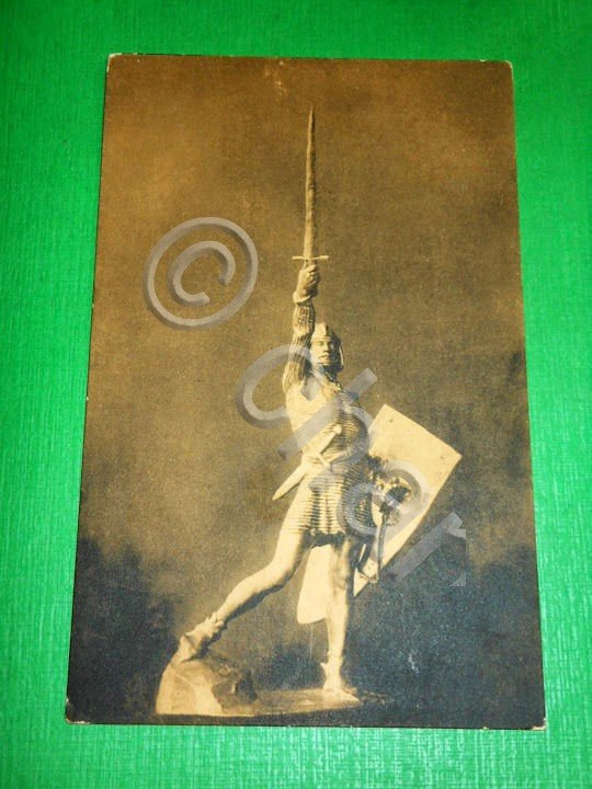 Cartolina Legnano - Monumento alla Grande Battaglia 1920 ca.