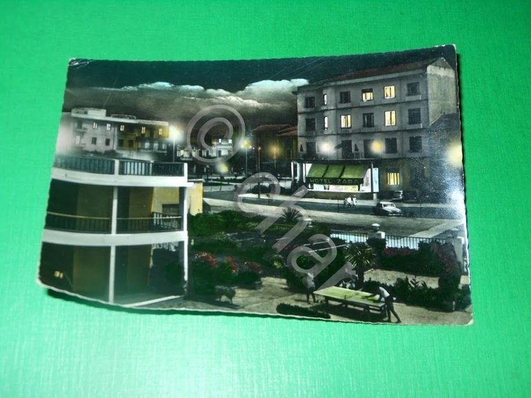 Cartolina Lido di Camaiore - Piazza Lemmetti 1959.