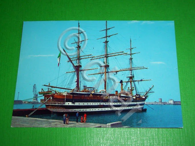 Cartolina Livorno - Nave Scuola A. Vespucci 1970 ca