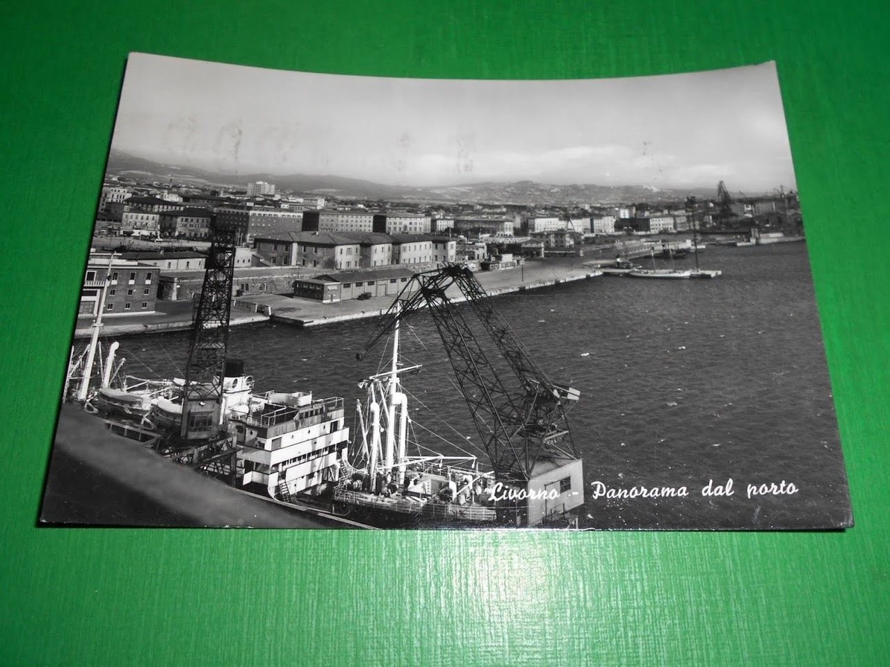 Cartolina Livorno - Panorama del porto 1957.