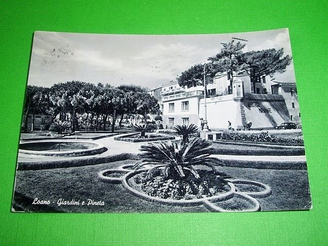 Cartolina Loano - Giardini e Pineta 1955