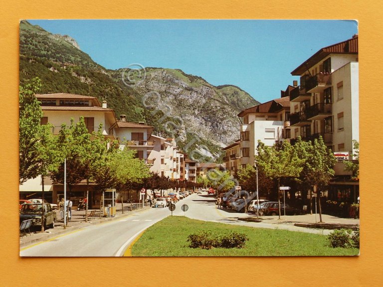 Cartolina Longarone - Centro - 1970 ca. | Immagine Gallery 2