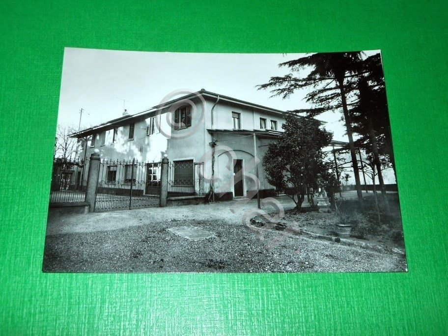 Cartolina Lucinasco di Montano ( Como ) - Casa Maria …
