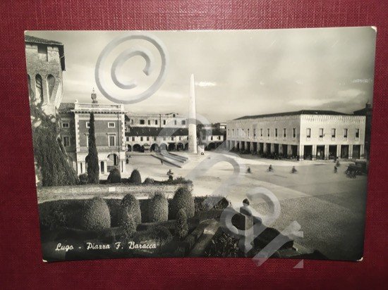 Cartolina Lugo - Piazza F. Baracca - 1960 ca.