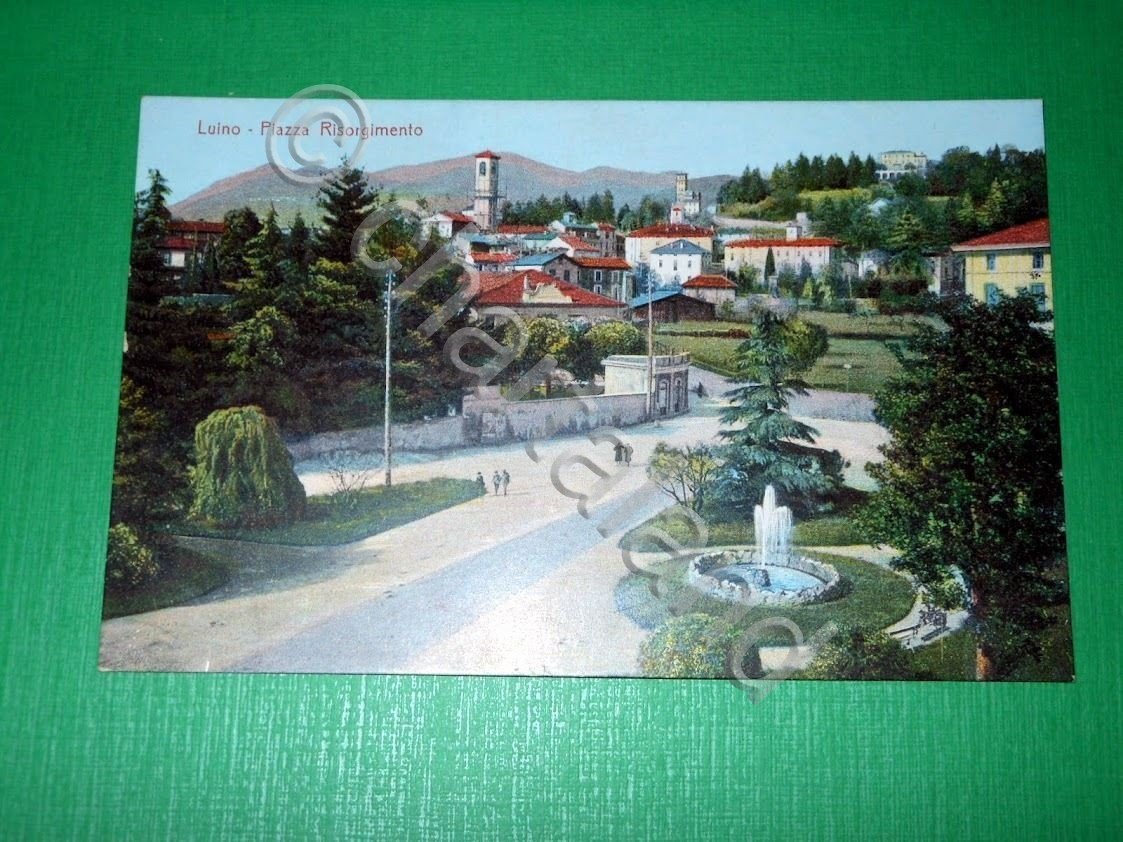 Cartolina Luino - Piazza Risorgimento 1920 ca.