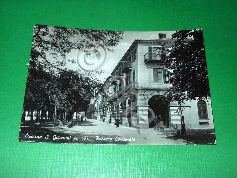 Cartolina Luserna S. Giovanni - Palazzo Comunale 1953