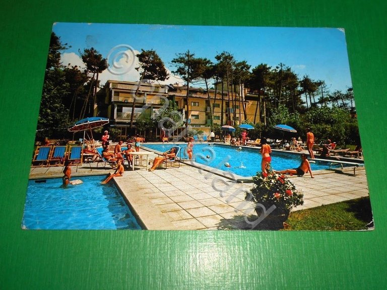 Cartolina Marina di Pietrasanta - Hotel Lombardi 1981.