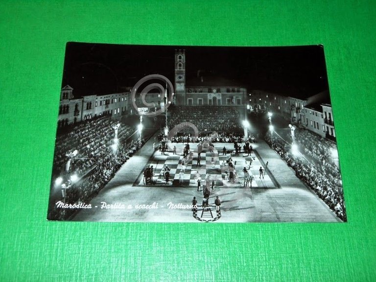 Cartolina Marostica - Partita a scacchi - Notturno 1966.