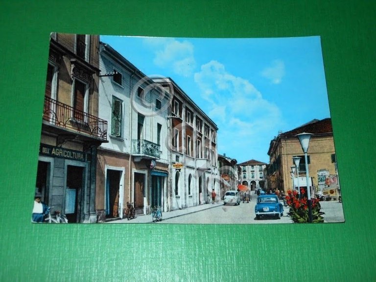 Cartolina Massa Fiscaglia - Piazza Garibaldi - Municipio 1960 ca.