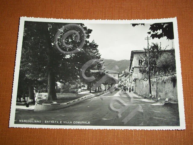 Cartolina Mercogliano ( Avellino ) - Entrata e Villa Comunale …