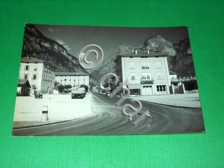 Cartolina Mezzolombardo ( Trento ) - Via 4 Novembre v. …
