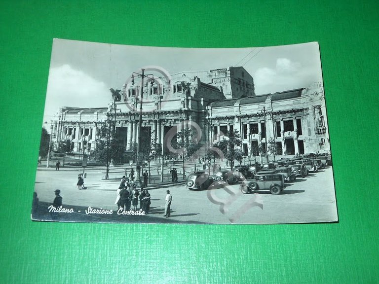 Cartolina Milano - Stazione Centrale 1949