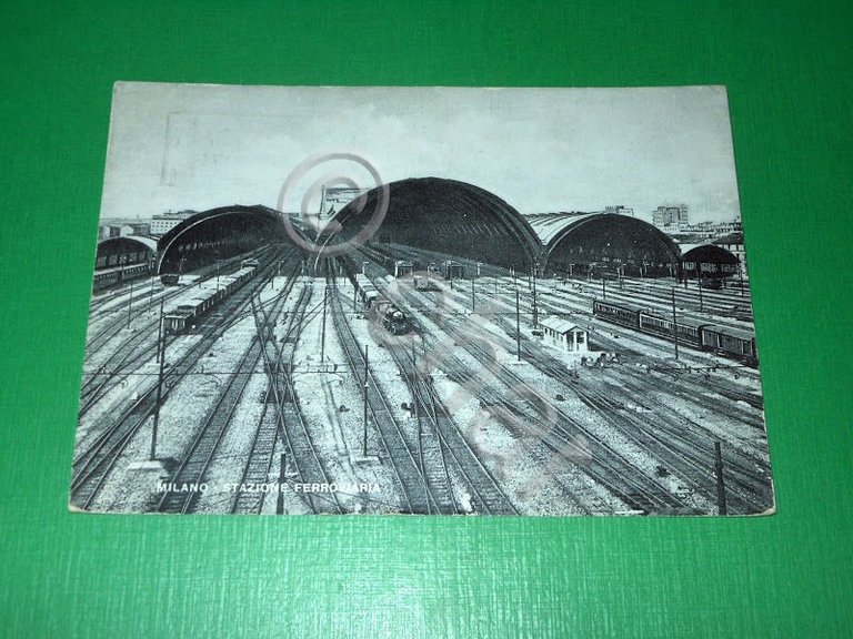 Cartolina Milano - Stazione Ferroviaria 1951