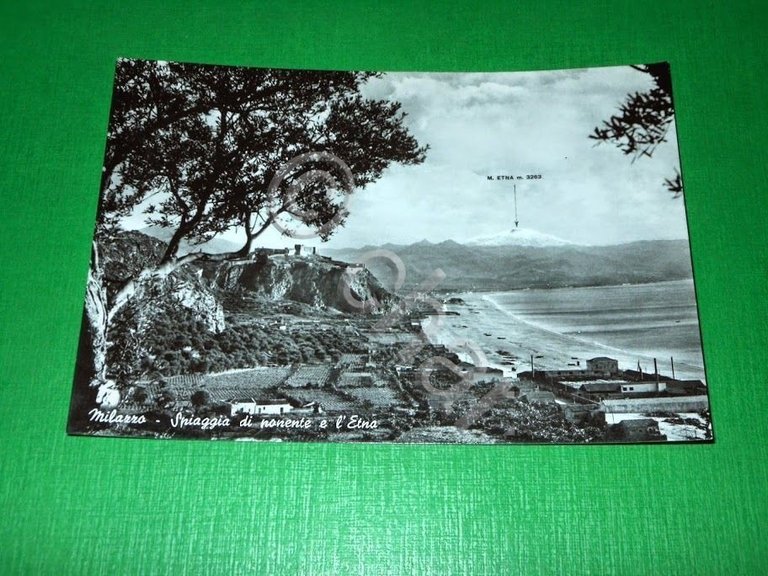 Cartolina Milazzo - Spiaggia di ponente e l' Etna 1961