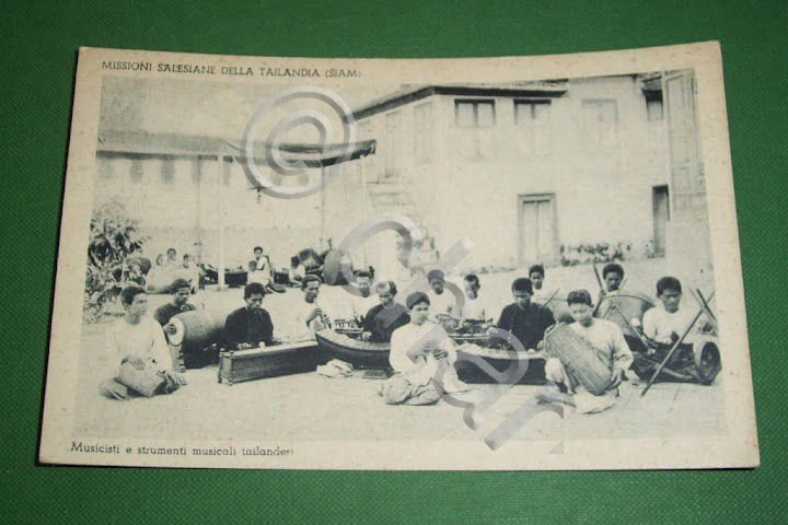 Cartolina Missioni Salesiane della Tailandia - Musicisti e stumenti tailandesi
