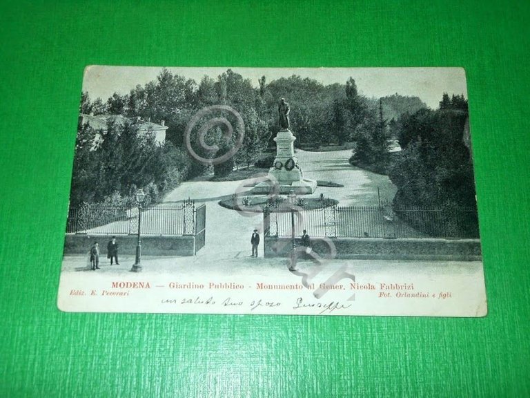 Cartolina Modena -- Giardino Pubblico - Monumento al Gen. Nicola …