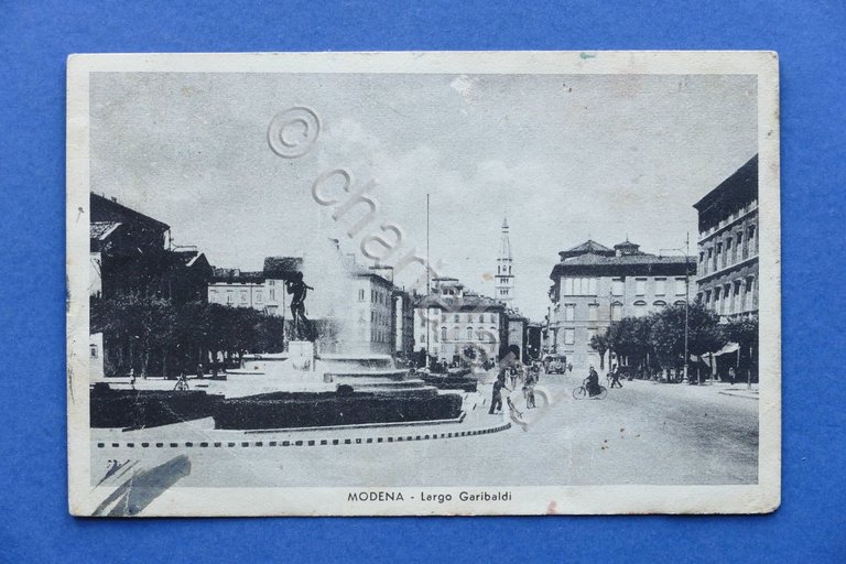 Cartolina Modena - Largo Garibaldi - 1943.