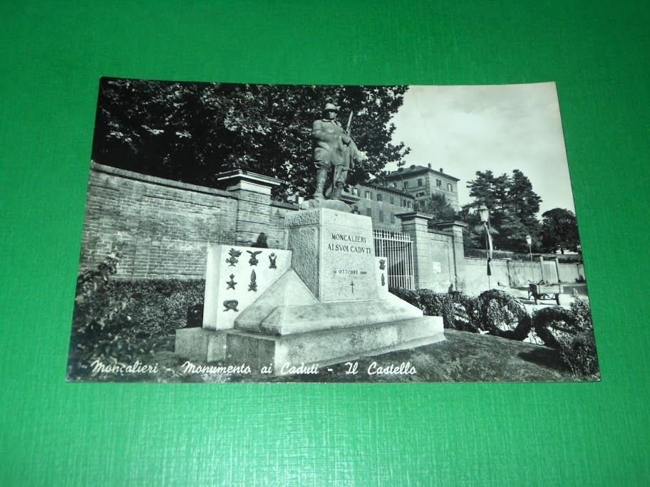 Cartolina Moncalieri - Monumento ai Caduti - Il Castello 1950 …