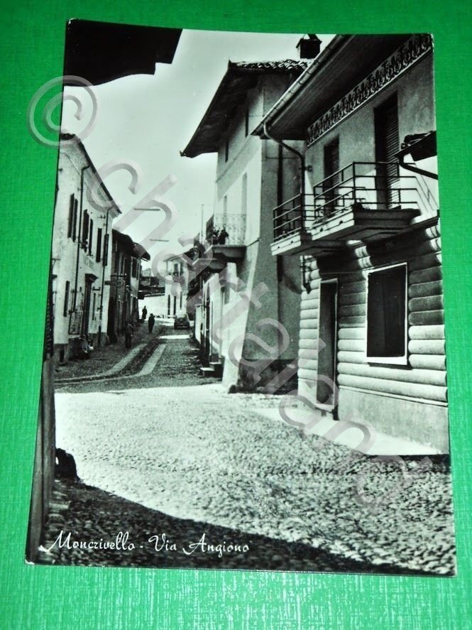 Cartolina Moncrivello - Via Angiono 1956.