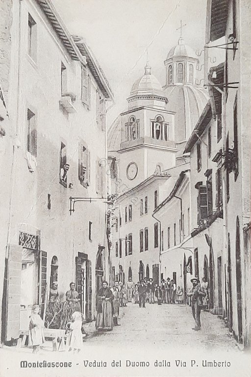 Cartolina Montefiascone - Veduta del Duomo dalla Via P. Umberto …