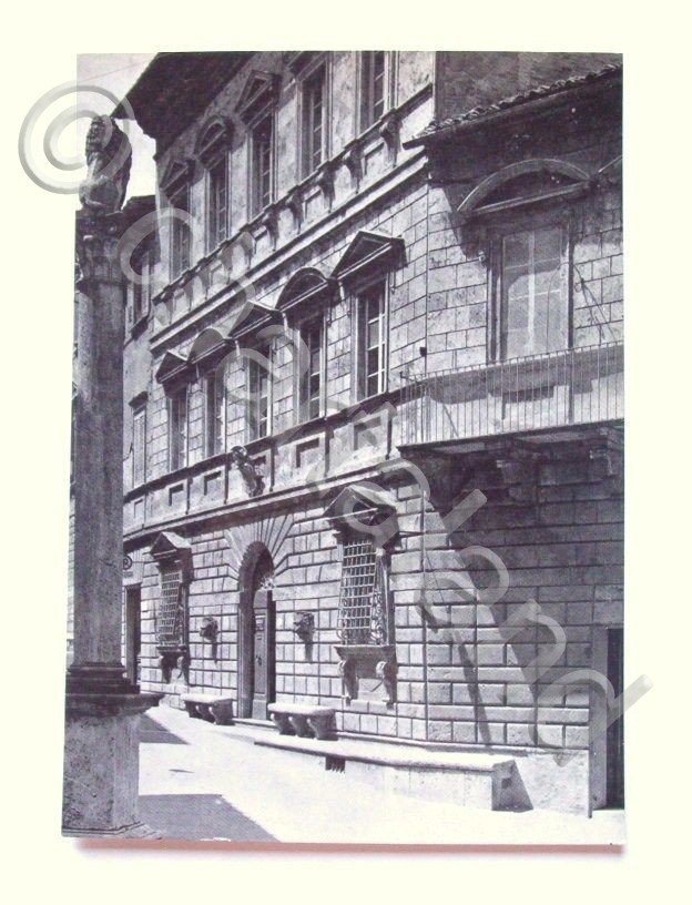 Cartolina Montepulciano - Palazzo Avignonesi 1950 ca.