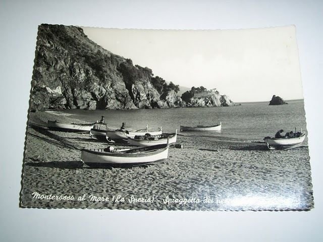 Cartolina Monterosso al Mare - Spiaggia pescatori 1960.