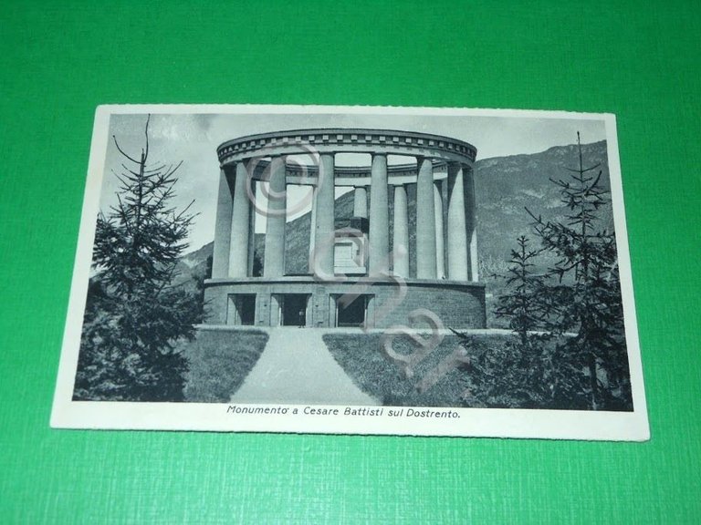 Cartolina Monumento a Cesare Battisti sul Dostrento 1930 ca | Immagine Gallery 2
